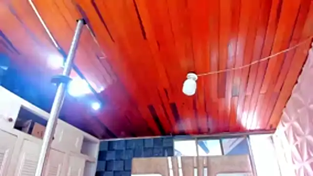 cute_sassy's cam snapshot