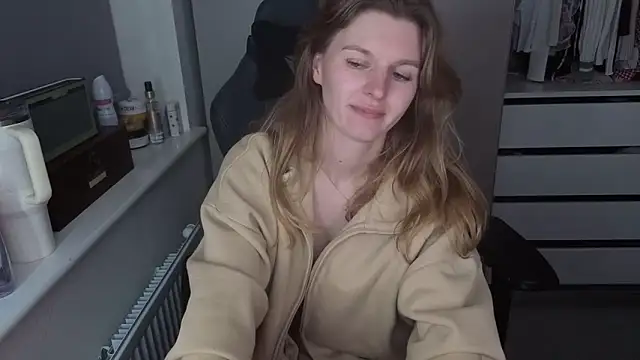 Lilly-Luscious's cam snapshot