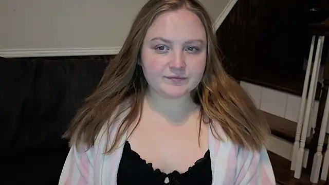 PhatAssBlond's cam snapshot