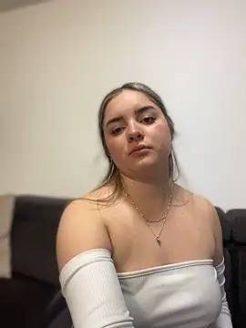 imlindapink live sex cam