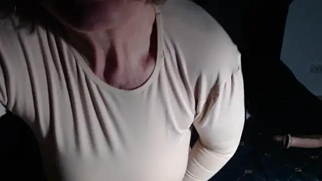 ina_tits's cam snapshot