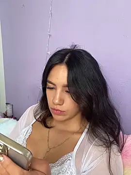 Marianahb-e's cam snapshot