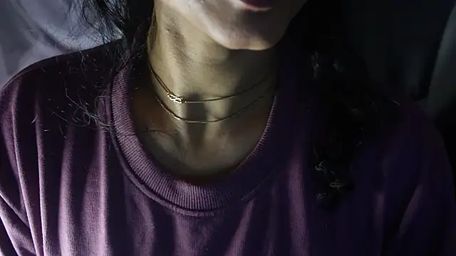 -AyeshaSinghania-'s cam snapshot