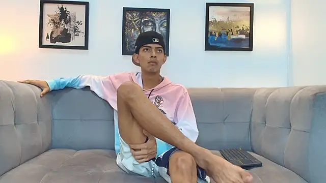 PRETTY_SEX1's cam snapshot