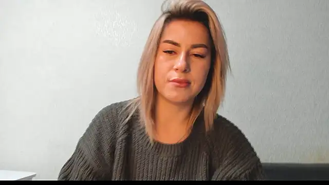 Roxi_Joy's cam snapshot