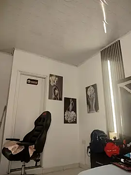 Natasha_miilf live sex cam