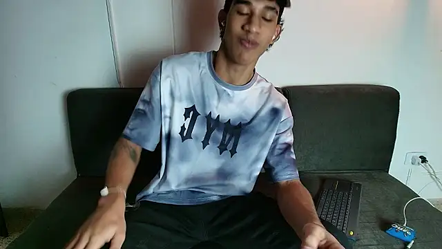 hares_mds's cam snapshot