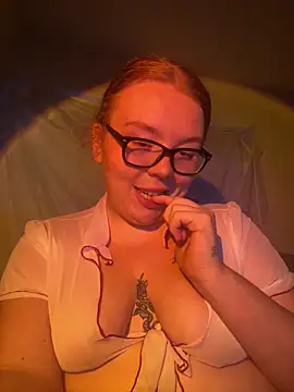 AnnieAinsx's cam snapshot