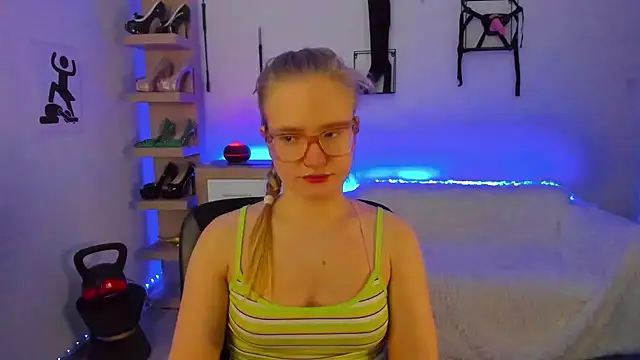 NancyHottie's cam snapshot