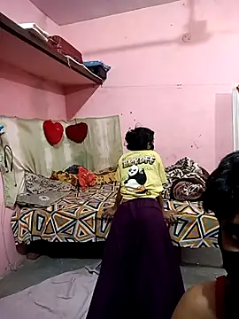 Desipari_777 live sex cam