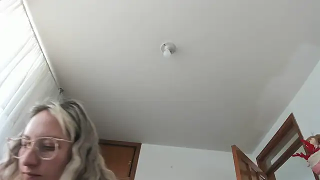 Adele_johnsonn1's cam snapshot