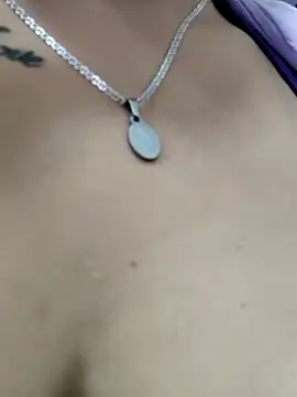 _Sarah-Office1's cam snapshot