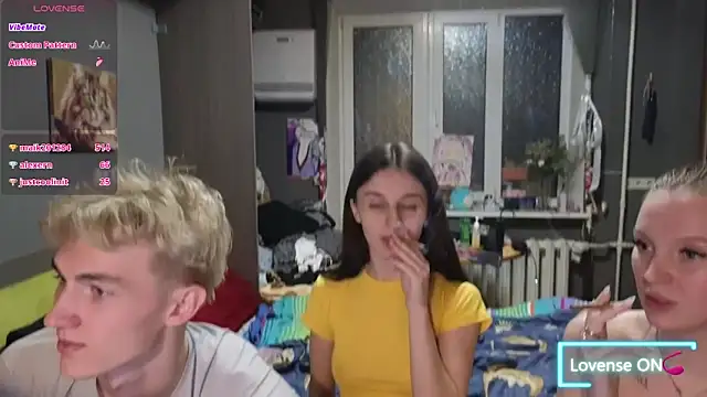 Mary_Blu's cam snapshot