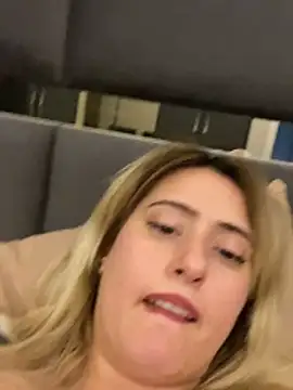 __SARISEXSY__ live sex cam