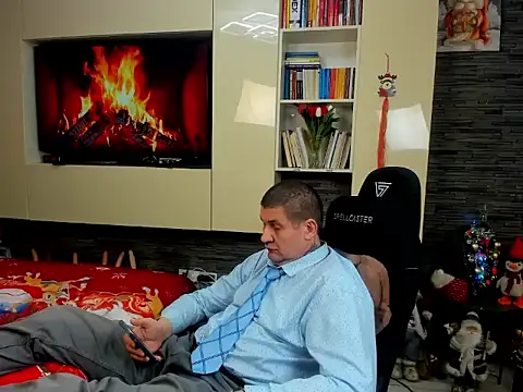 SpartacusDaddy48's cam snapshot