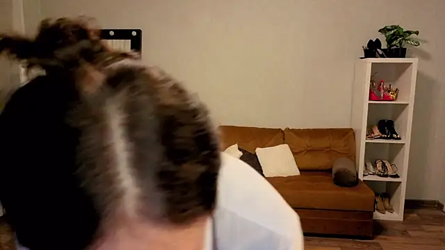 CaringSophie's cam snapshot