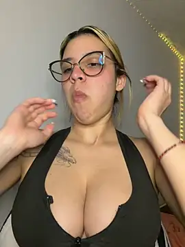 -Miaa_'s cam snapshot