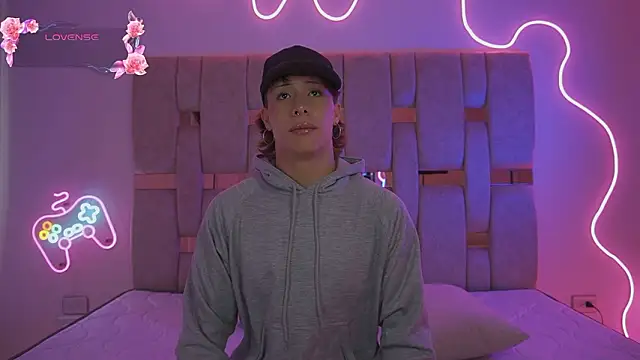 _SweetyAngel_'s cam snapshot