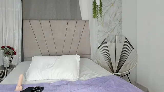 Ashley_Ebony__'s cam snapshot