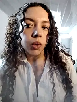 RubyStrong's cam snapshot