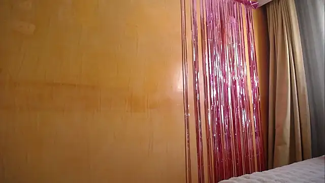 miss_lilieth's cam snapshot