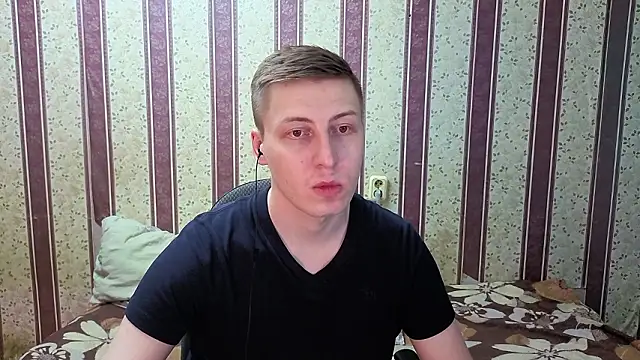 darienlarge's cam snapshot