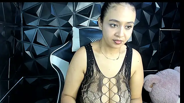 HelueHorny13's cam snapshot