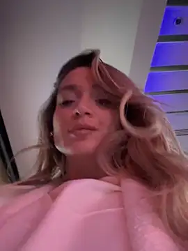 Ivy_Bae's cam snapshot