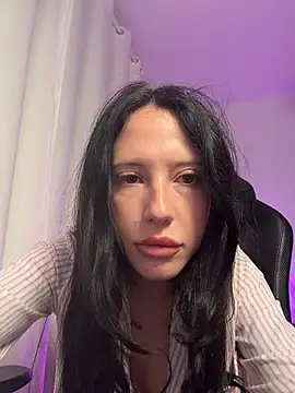 BellaGiaxx live sex cam