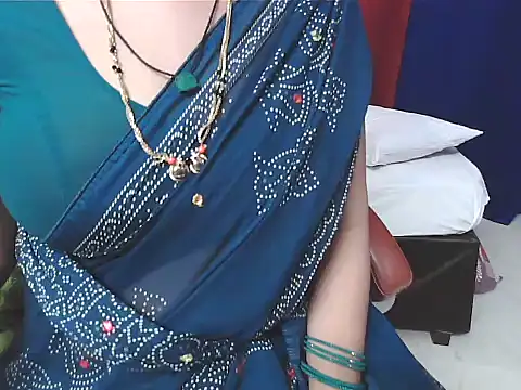 sunitha-3 live sex cam