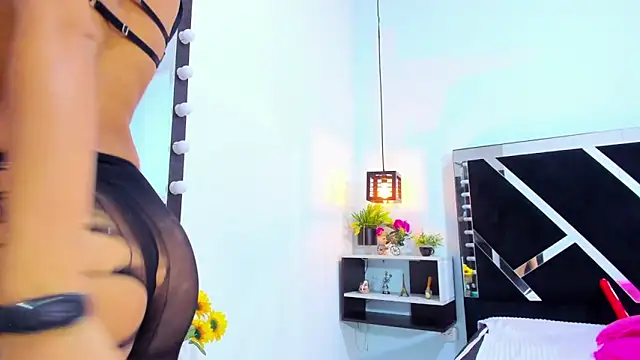 iisabella_noa's cam snapshot