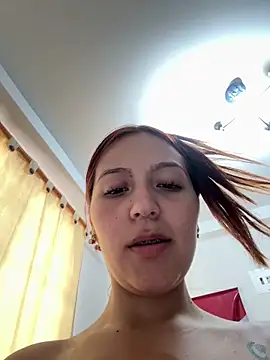 Emily-7_'s cam snapshot