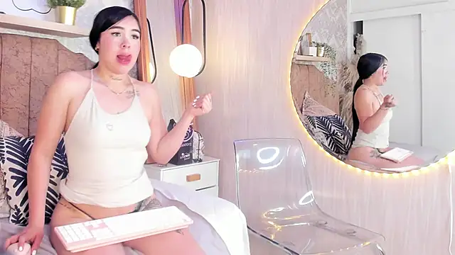 Sarah_amy_'s cam snapshot