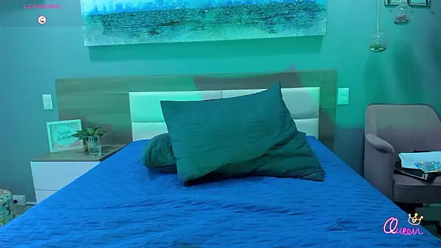 Julietta_smith_'s cam snapshot