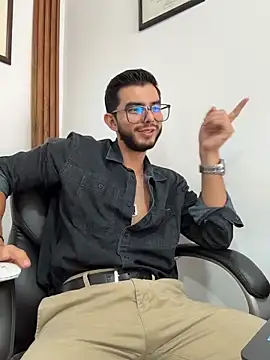 Milosky000 live sex cam