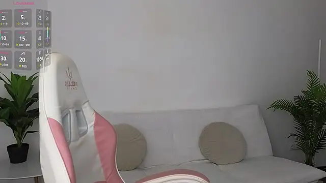 LeslieStein live sex cam