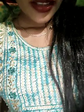 Eshwari_Chopra's cam snapshot