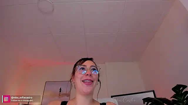 miss_sofiaa live sex cam