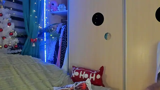 CoraSwon's cam snapshot