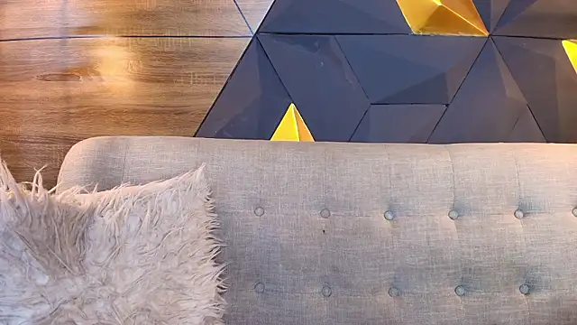 ly_lulu's cam snapshot