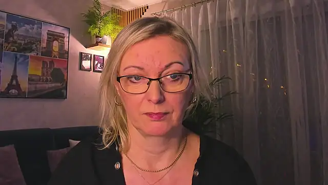 vanessa_chat's cam snapshot