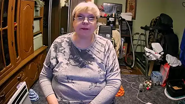 LOLA8888's cam snapshot