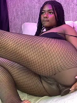 KarinaFlowers_'s cam snapshot