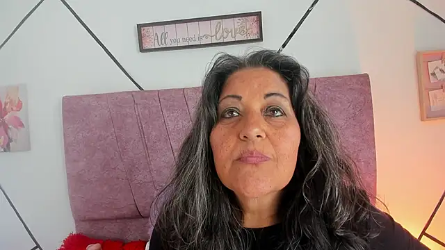 Victoriaa_Anderson's cam snapshot