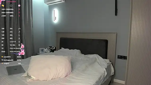 siaasian live sex cam