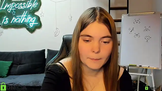 MiraaBloom's cam snapshot