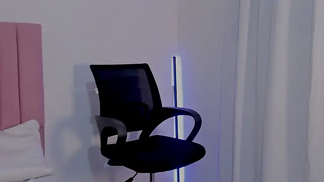 Lakshmi09's cam snapshot