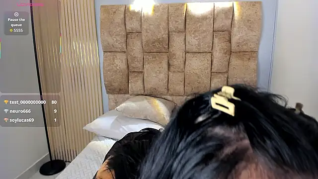 vicky_grey's cam snapshot