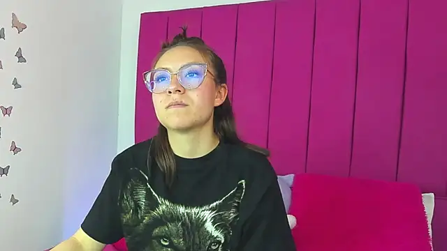 BellaLuck's cam snapshot