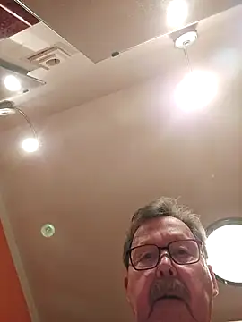 Einhorn527 live sex cam